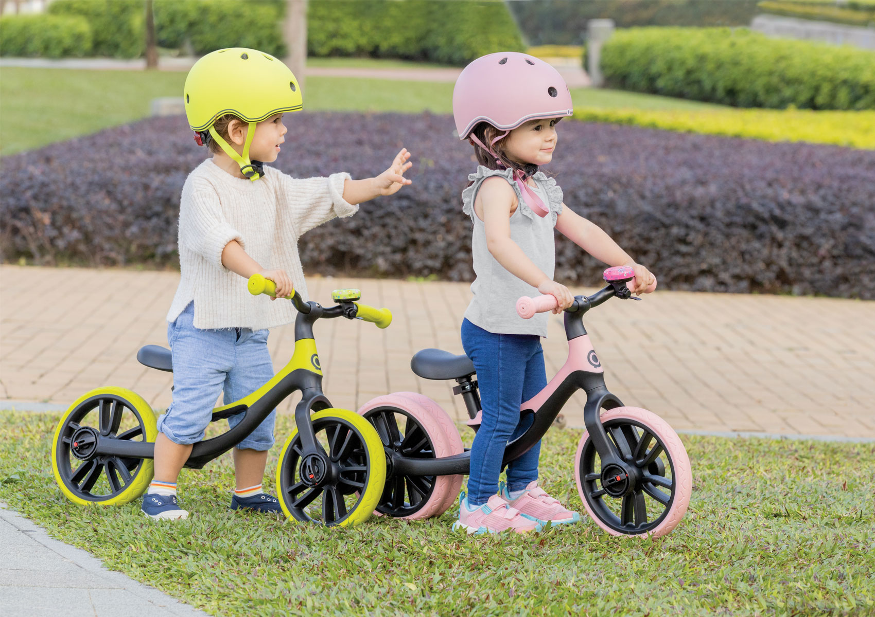 Globber GO Bike Elite Duo - Bicicletta Senza Pedali Per Bambini Con Pneumatici TPE 10''