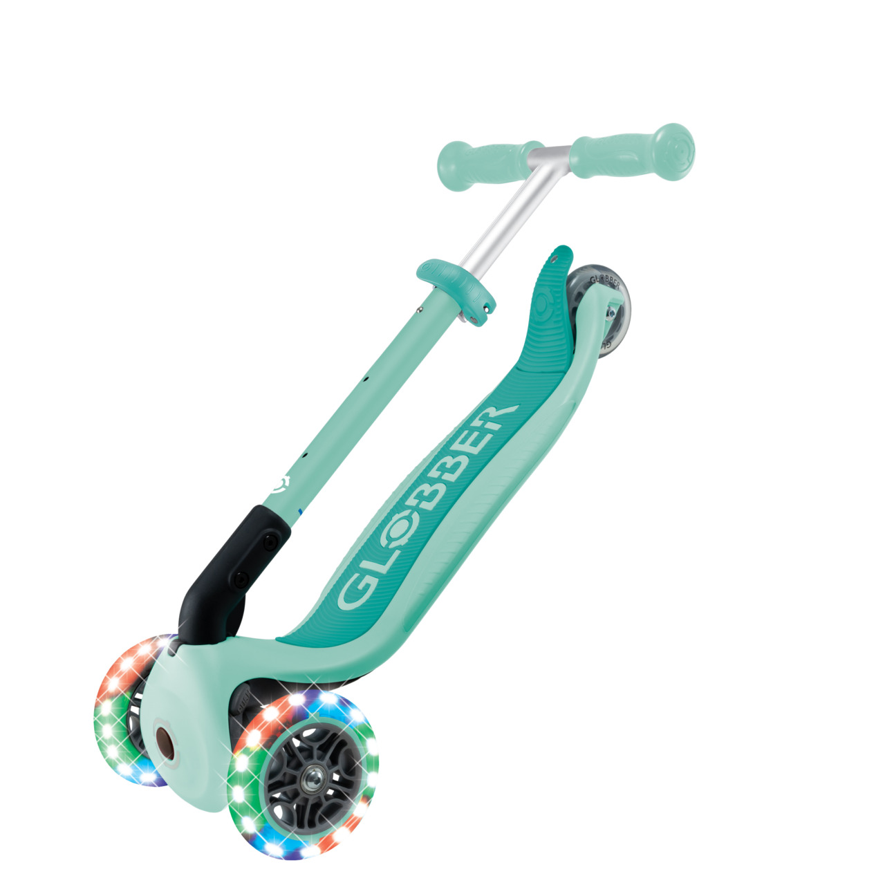 05 437 306 3 Folding 3 Wheel Scooter