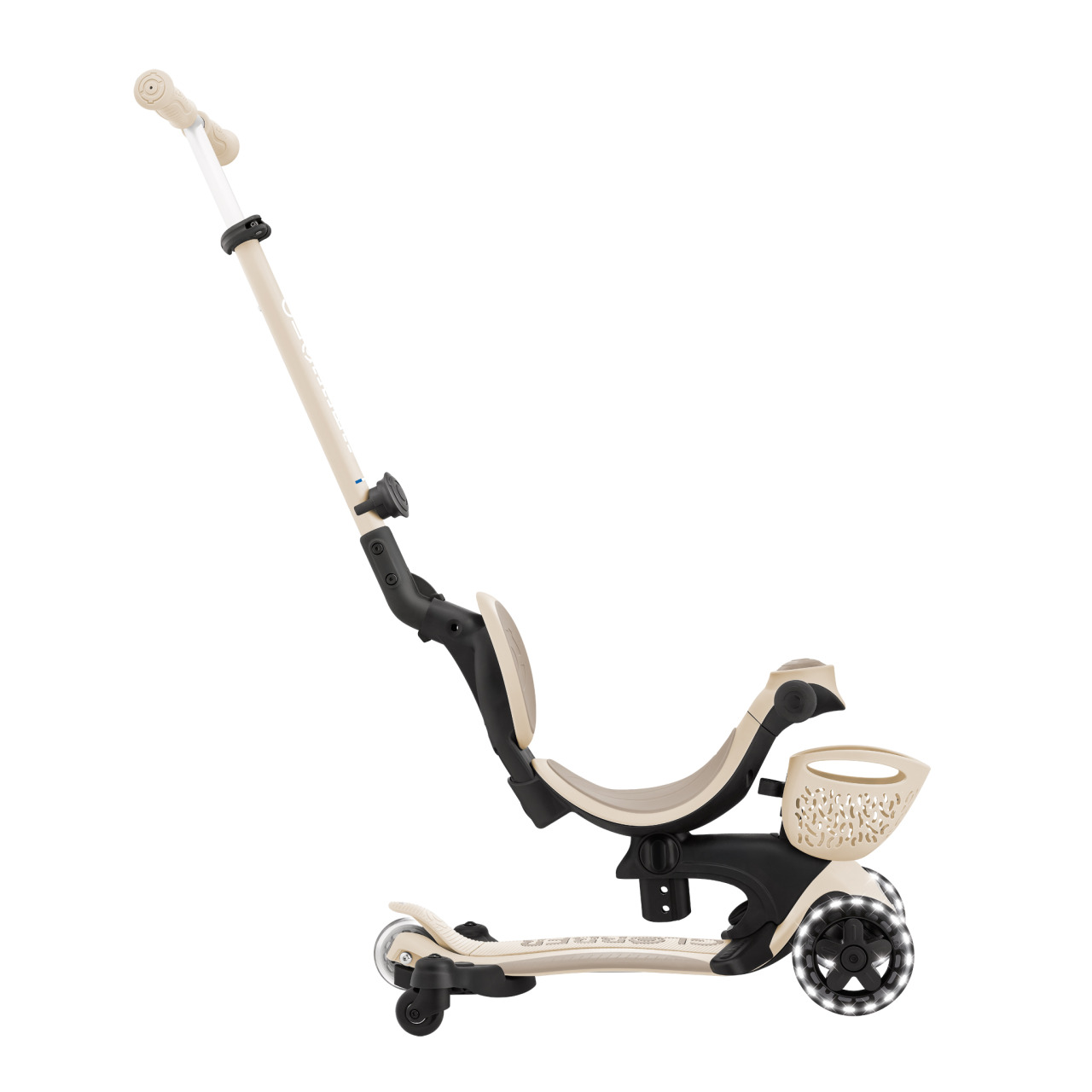 09 845 466 Sit And Ride Scooter