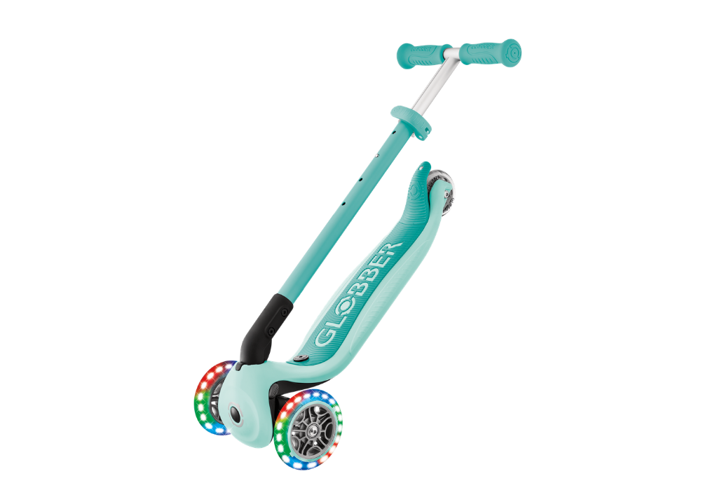 05 847 Foldable Scooter