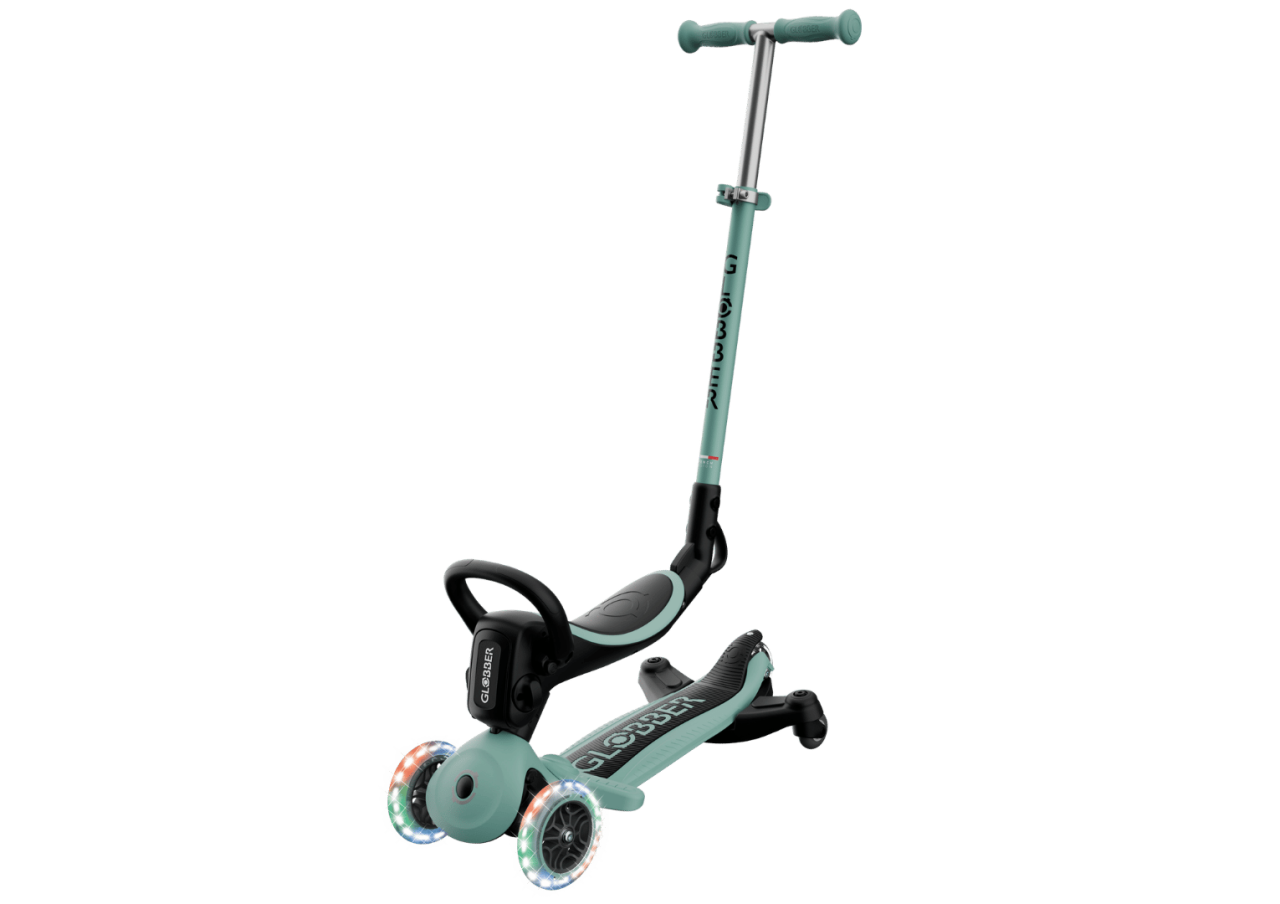 07 942 All In One Light Up Foldable Scooter With Liftable Seat