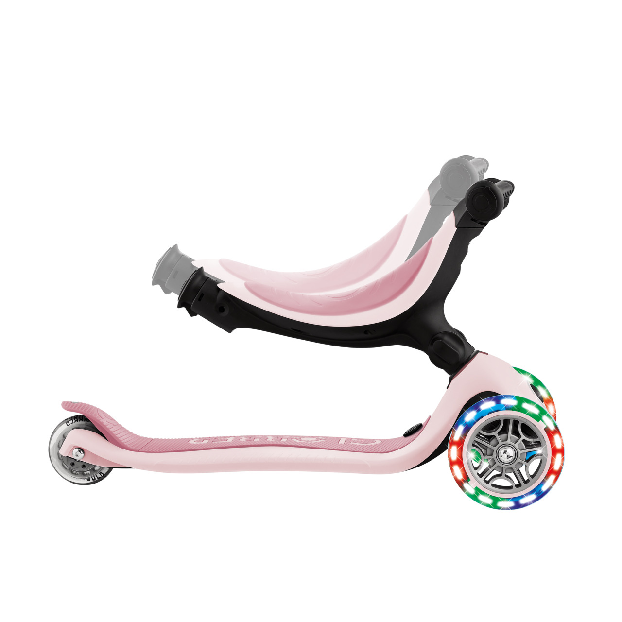 04_847-210_ride-on-with-adjustable-seat