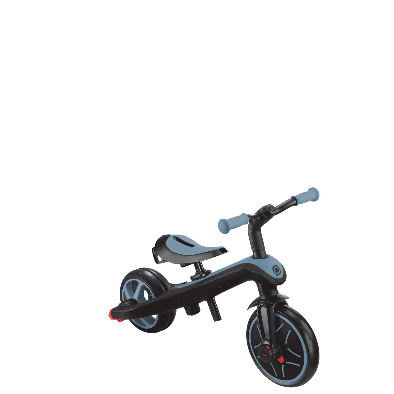 06_634-800-2_globber-explorer-trike-toddler-learning-to-ride