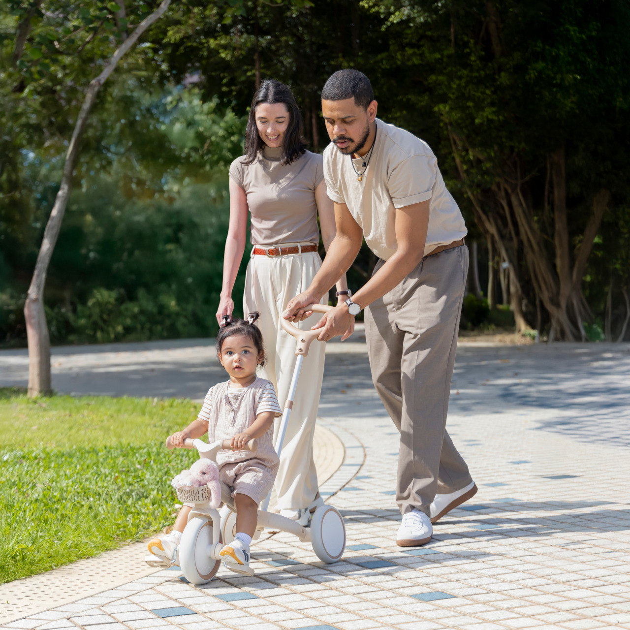 LS 01 738 466 Rgb (1)