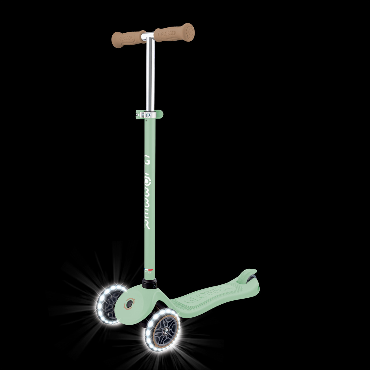 02 428 109 Adjustable 3 Wheel Scooter With LED Lights