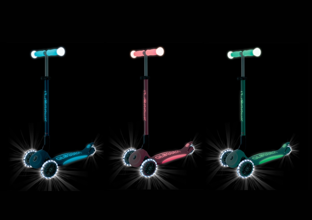 01 839 Glow In The Dark Kids Scooter