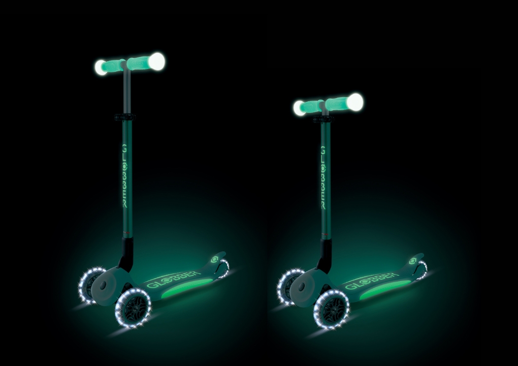 03 839 Adjustable T Bar Glow In The Dark Scooter