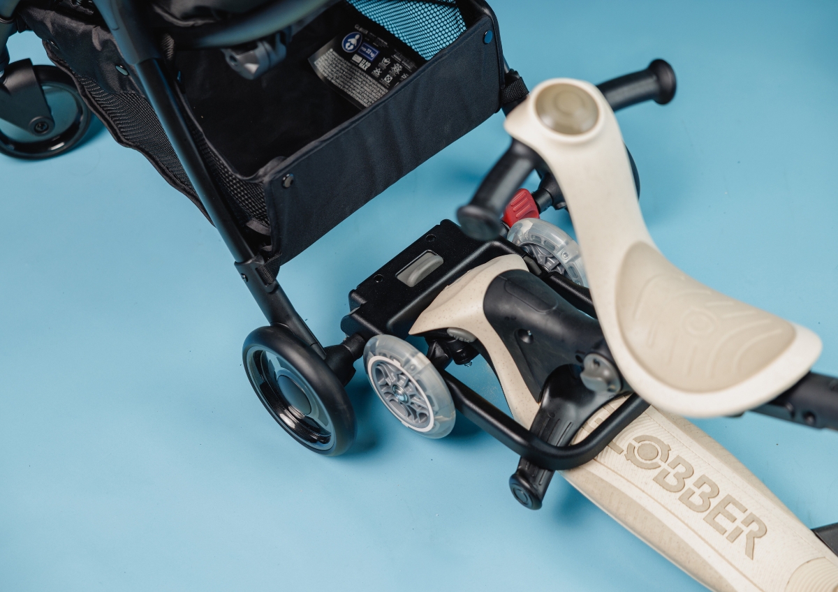 Details2 STROLL Series Baby Stroller With 360 Ecosystem