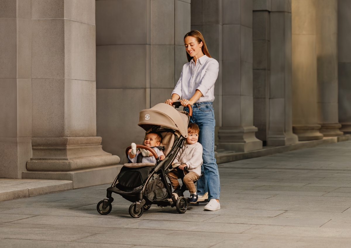 Details5 STROLL Series One Hand Fold Baby Stroller