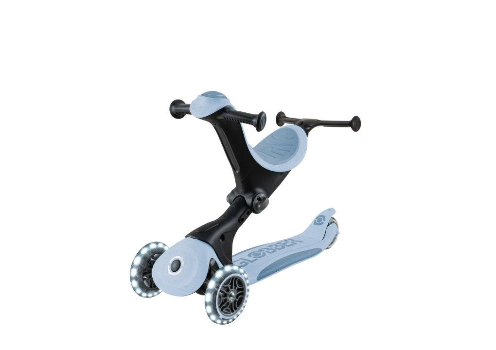 697 Footrest Storage