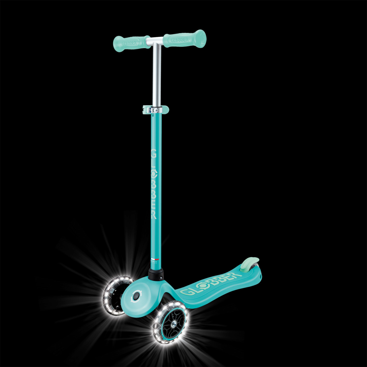 02 443 206 Light Up Glow Scooter For Kids