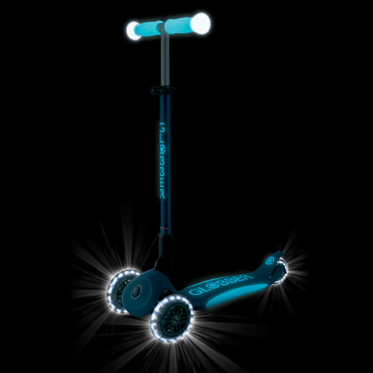 01 839 100 Glow In The Dark Kids Scooter