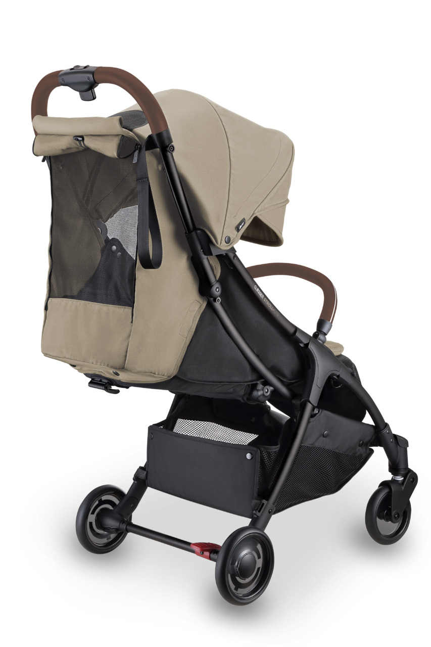 09 925 304 Portable Lightweight Stroller With Spacious Storage